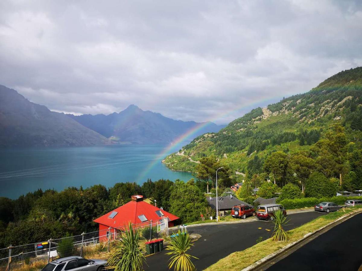 Lakeview Unit Queenstown Exteriör bild